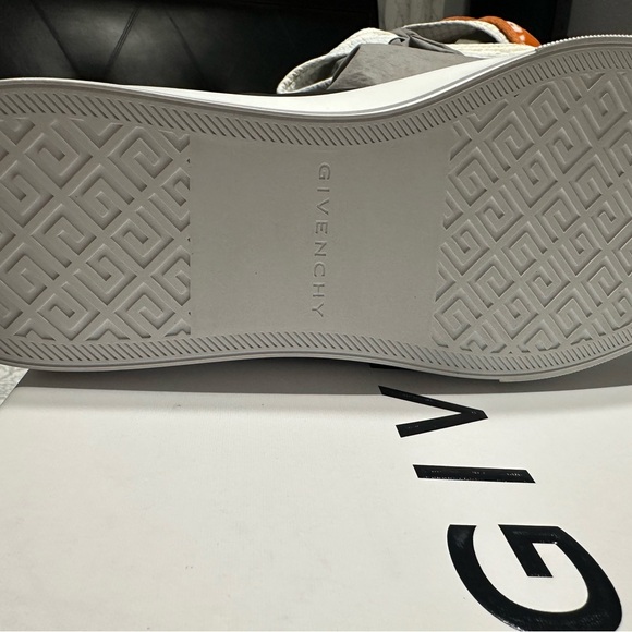 Givenchy Men\'s Black and White Sneakers